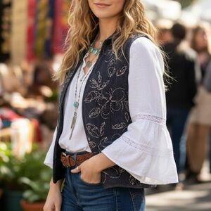 ALIA Black Denim Twill Embroidered Floral Zip-Up Vest Utilitarian Cottagecore